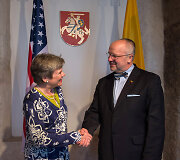 Juozas Olekas ir JAV valstybės sekretoriaus pavaduotoja Rose Gottemoeller