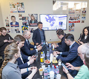 Socialdemokratai laukia rinkimų rezultatų