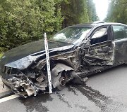 Netoli Prienų į avariją pateko sunkvežimis ir trys lengvieji automobiliai