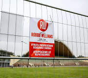 Pasiruo&scaron;imo darbai prie&scaron; Robbie Williamso koncertą Vingio parke