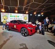 Ženevoje i&scaron;rinktas Europos metų automobilis 2019