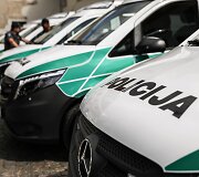 Lietuvos policija įsigijo Įsigijo 19 naujų reagavimo mikroautobusų &bdquo;Mercedes-Benz Vito&ldquo;