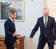 Kęstutis Budrys, Gitanas Nausėda