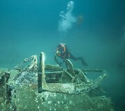 Narai tyrinėja 1944 metais nuskendusį JAV naikintuvą-bombone&scaron;į &bdquo;P47 Thunderbolt&ldquo;