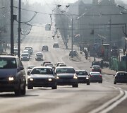 Vilnius paniręs į melsvą rūką