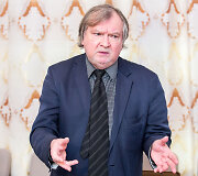 Didesnių skandalų per de&scaron;imtmetį, anot &bdquo;Vilmorus&ldquo; vadovo Vlado Gaidžio, prezidentei pavyko i&scaron;vengti.