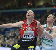 Darius Songaila ir Martynas Pocius