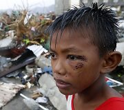 Filipinų Taklobano miestas, nusiaubtas taifūno Haiyan