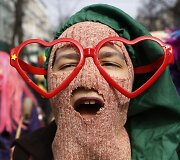 Feministės ragina Ukrainą sugrąžinti Tarptautinei moters dienai jos tikrąją prasmę