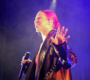 Jess Glynne