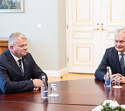 Andrius Palionis, Gitanas Nausėda