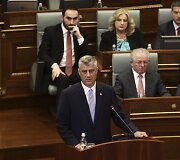 Kosovo ekspremjeras Thaci prisaikdintas &scaron;alies prezidentu