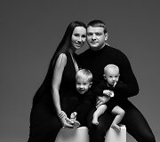 Greta Lebedeva-Kazakevič, Aleksandras Kazakevičius su vaikais