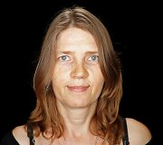 Inge Tajik i&scaron; Danijos &bdquo;Į Kanadą atvykau, nes čia persikėlė mano vyras, pilietybė rei&scaron;kia, kad galėsiu balsuoti, labai to noriu.&ldquo;