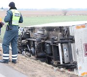 Joni&scaron;kio aplinkkelyje naktį per avariją žuvo jaunas vairuotojas