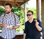 Aistis Mickevičius su bičiuliu