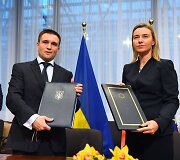 Pavlo Klimkinas ir Federica Mogherini