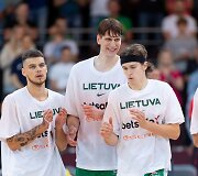 Krep&scaron;inio rungtynės: Lietuvos rezervinė rinktinė &ndash; Jordanijos rinktinė. Deividas Sirvydis, Jonas Pauk&scaron;tė, Ignas Sargiūnas.