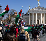 Protestas-eitynės prie&scaron; Lietuvos bendradarbiavimą Izraelio ir JAV karuose &bdquo;Karui &ndash; NE!&ldquo;