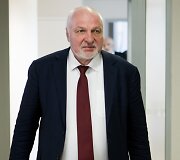Valentinas Mazuronis