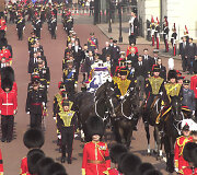 Karalienės Elizabeth, Elizabeth II motinos, laidotuvių 2002 m. akimirka