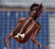 Antigvos ir Barabudos sportininkės &scaron;uolis į auk&scaron;tį
