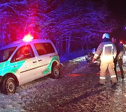 &bdquo;Peugeot&ldquo; trenkėsi į policijos tarnybinį automobilį