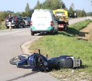 Minsko pl. avarijos metu žuvo motociklininkas