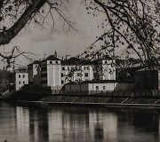Slu&scaron;kų rūmai