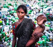 Perdirbimo gamyklos Banglade&scaron;e darbuotojos