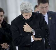 Johnas Kerry Astanoje