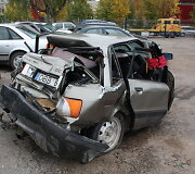 &bdquo;Audi&ldquo; automobilis po avarijos 