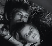 Vytautas Tomkus ir Vaiva Mainelytė filme &bdquo;Tadas Blinda&ldquo;