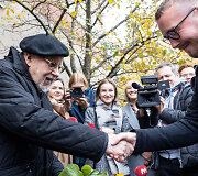 Vytautas Landsbergis sveikinamas 90-ojo jubiliejaus proga 