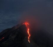 Birželio 18 diena. Sinabungo ugnikalnis Indonezijoje