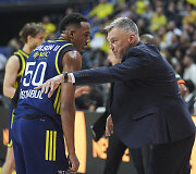 Bonzie Colsonas, &Scaron;arūnas Jasikevičius