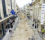 Vilniaus gatvėje dirba vos keli darbininkai