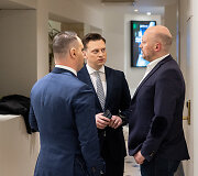 Andrius Vy&scaron;niauskas, Valdas Benkunskas