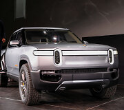 &bdquo;Rivian RT1&ldquo;