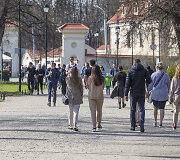 Saulėta sekmadienio popietė Vilniaus centre