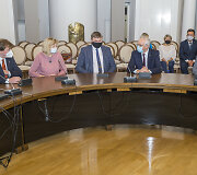 &Scaron;vietimo, mokslo ir sporto ministerijoje pasira&scaron;yta atnaujinta Lietuvos &scaron;vietimo ir mokslo &scaron;akos kolektyvinė sutartis
