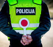 Sekmadienio ryto kelių policijos reidas Žvalgų gatvėje