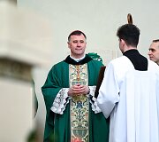Kardinolas Rolandas Makrickas aukojo mi&scaron;ias Vilniaus arkikatedroje Vasario 16-ąją