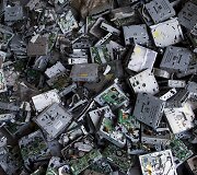 Elektronikos atliekų sąvartynas Guiyu mieste Kinijoje