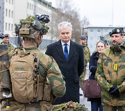 Gitanas Nausėda, Kronprincas Haakonas