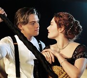 Kate Winslet ir Leonardo DiCaprio filme &bdquo;Titanikas&ldquo; (1997 m.)