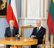 Petras Pavelas, Gitanas Nausėda