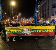 &bdquo;Pro Patria&ldquo; eitynės su fakelais