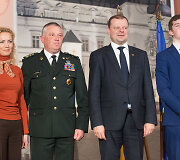 Saulius Skvernelis ir Ričardas Pocius su &scaron;eima 