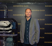 &bdquo;Mandarina Duck&ldquo; atidarymo akimirka